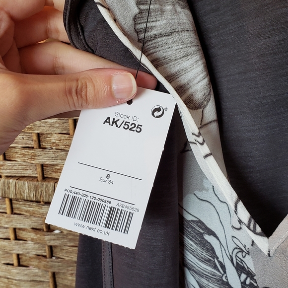 NEXT Patterned Back Sleeveless Top - Picture 5 of 5